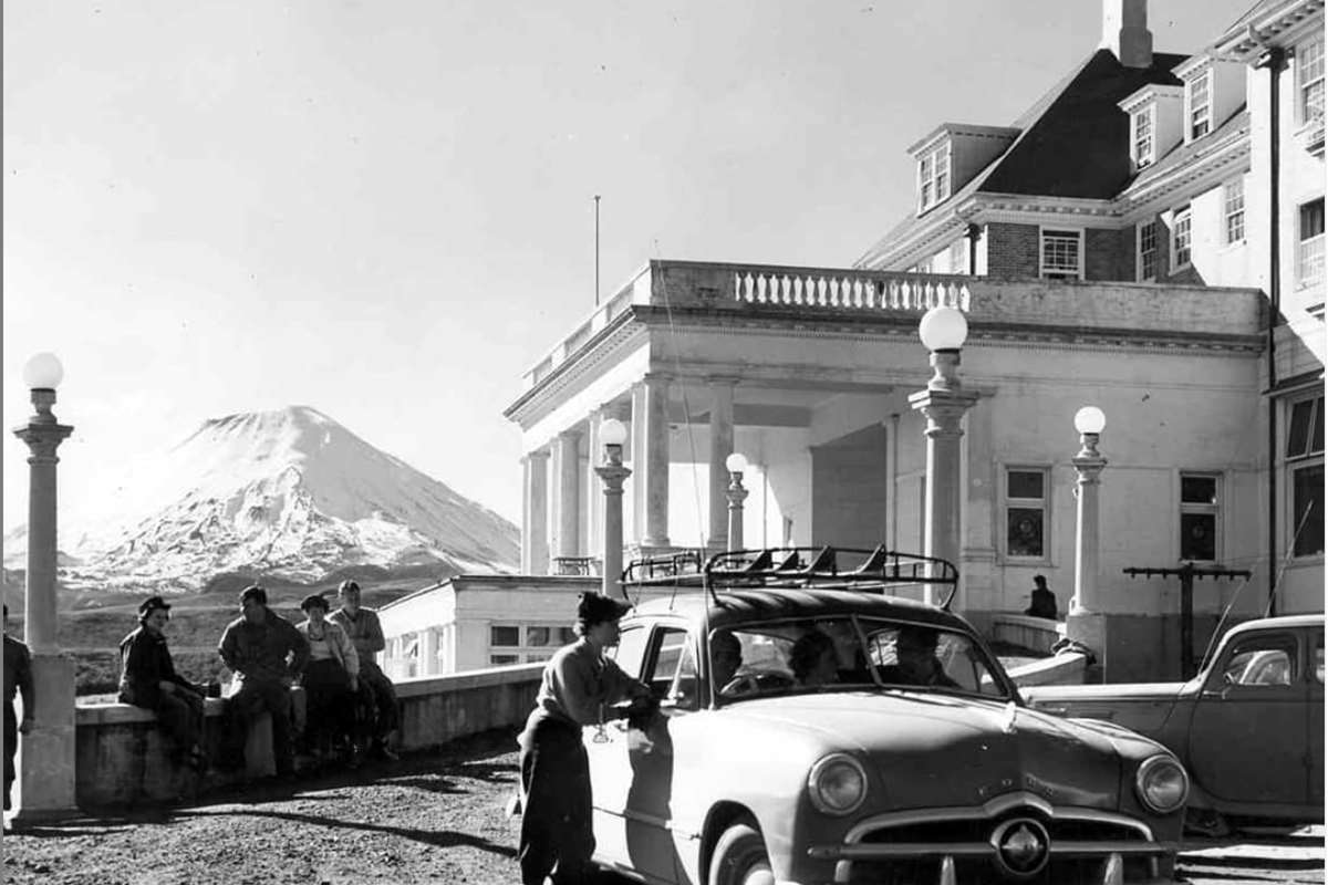 Chateau Tongariro Hotel 1929 